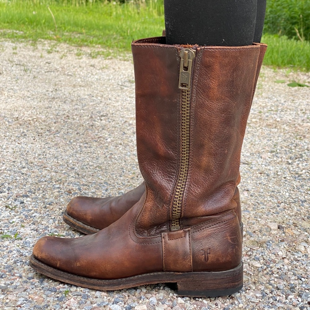 Frye Boots - Picture 4 of 5
